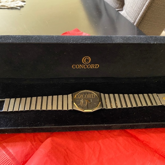 Concord Mariner 18K Gold Accent Watch - Picture 3 of 5